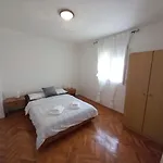 Apartamento Pesa *