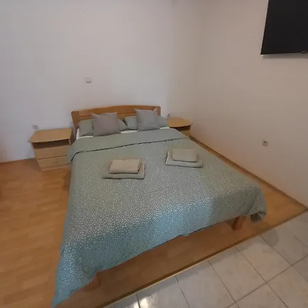 Pesa Apartment