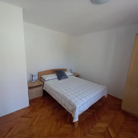 Apartment Pesa