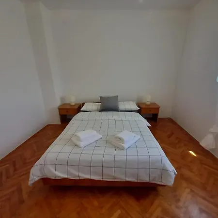 Pesa Zaton (Zadar)